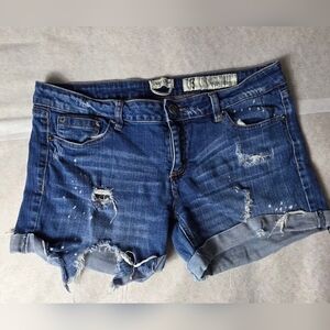 Indigo Rein Blue Distressed Denim Shorts Size 13 Stretch 5 pocket